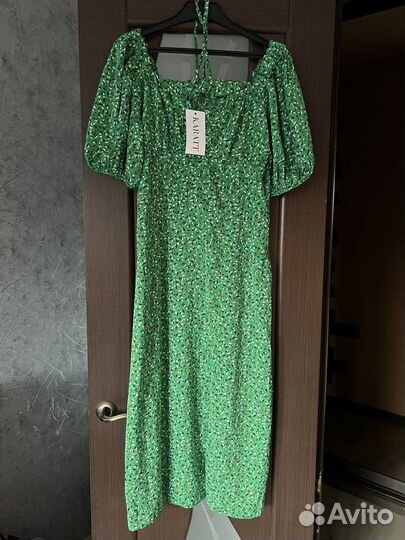 Платье летнее 44-46 новое