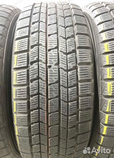 Dunlop Winter Maxx WM01 215/60 R16 95S