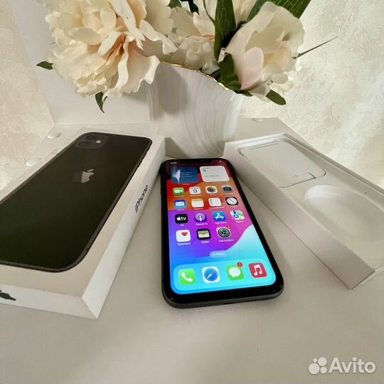 iPhone 11, 128 ГБ