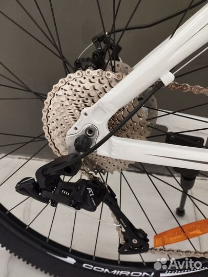 Велосипед 27,5 рама Al 19