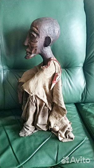 Фигура, статуэтка из дерева