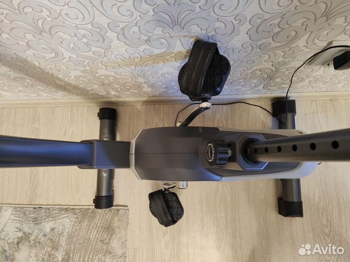 Велотренажер Carbon fitness U804