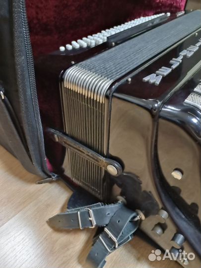 Аккордеон Weltmeister supita готово-выборный