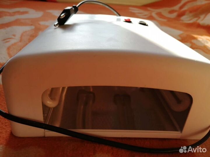 Лампа для маникюра, состояние нового