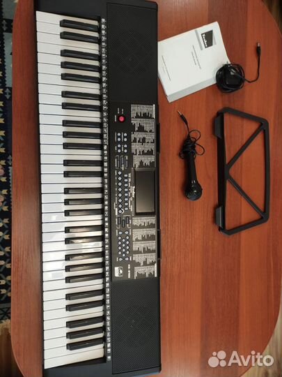 Электронный синтезатор Tesler kb-6150