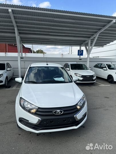 LADA Granta 1.6 МТ, 2023, 9 км