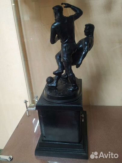 Каслинское литье часы футболисты