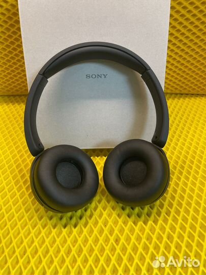 Наушники Sony WH-CH520