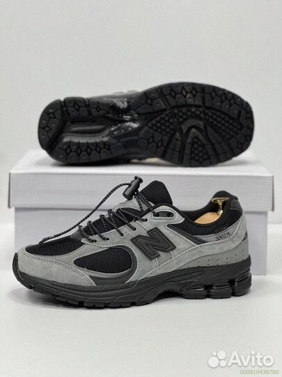 Мужские кроссовки New Balance 2002R (41-45)