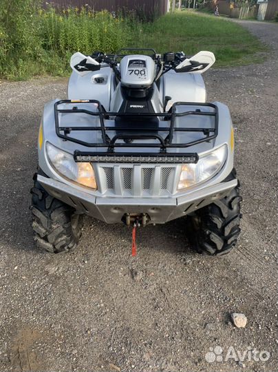 Arctic cat 700