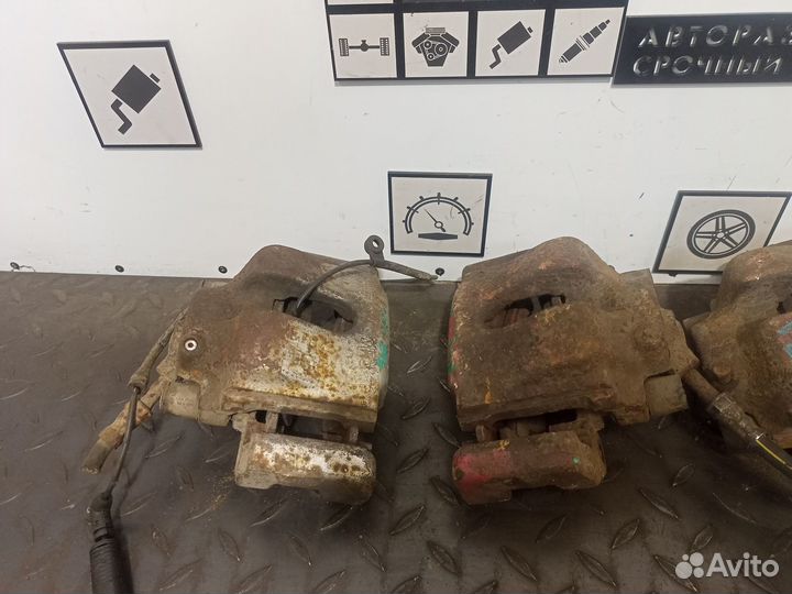 Суппорт тормозной передний для BMW 3-серия E46