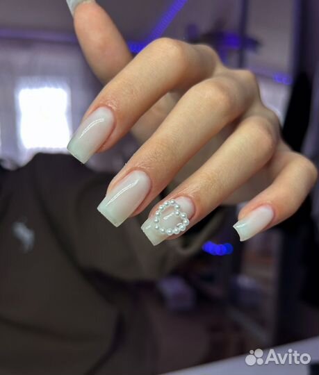 Маникюр на дому