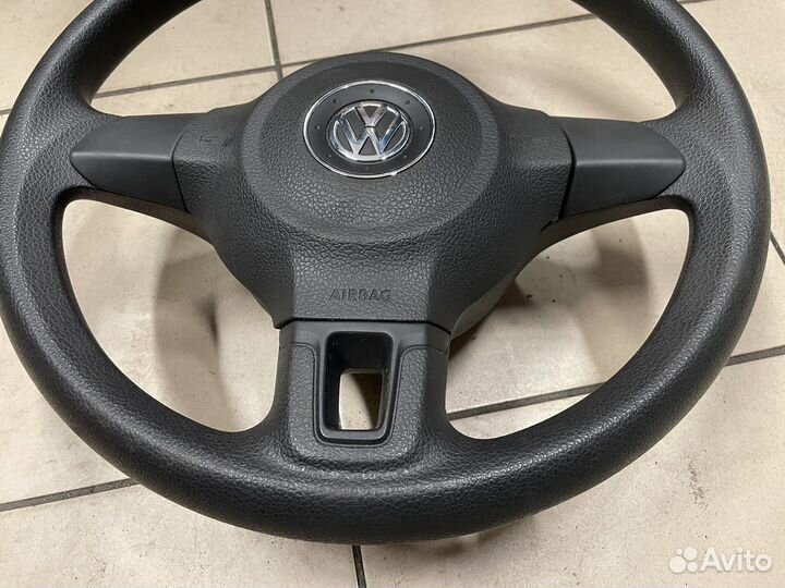 Руль Volkswagen Jetta Golf 5c0419091ah81u