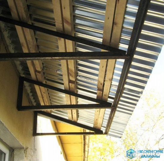 Крыша для балкона