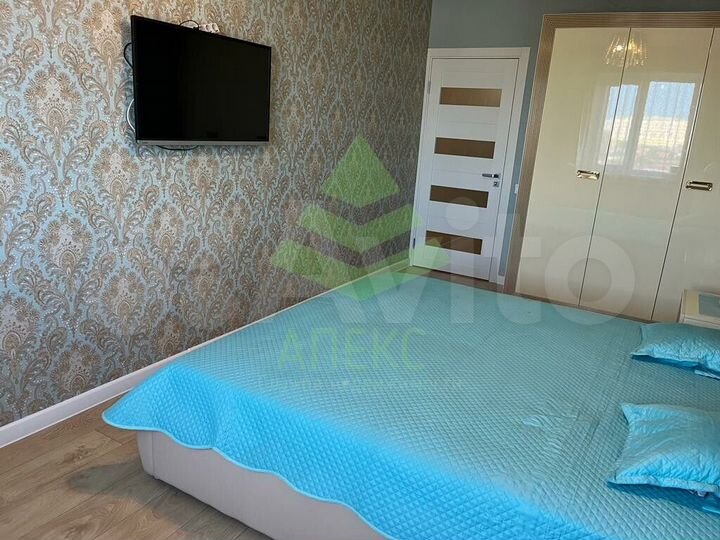 4-к. квартира, 100 м², 8/9 эт.