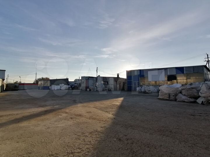 Производственно-складская база, 1600 м²