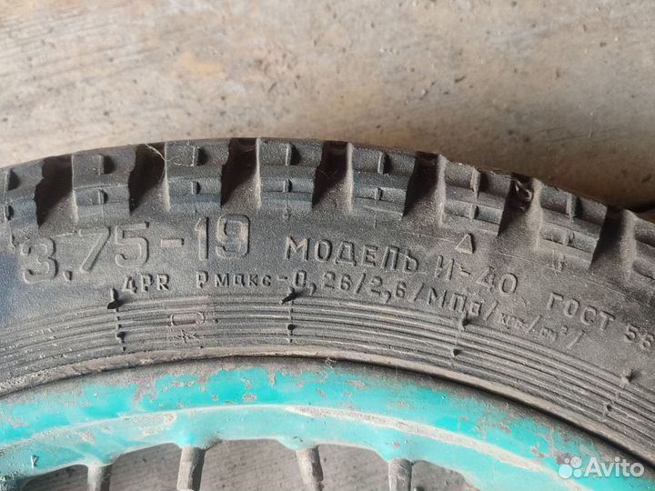 Колесо Урал в сборе