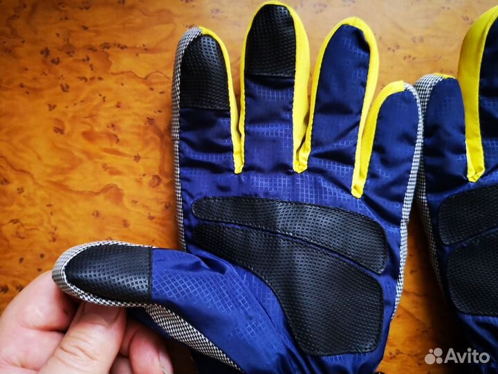 Перчатки зимние новые