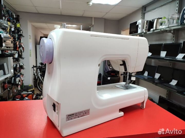 Швейная машина Family Silver Line 3022s