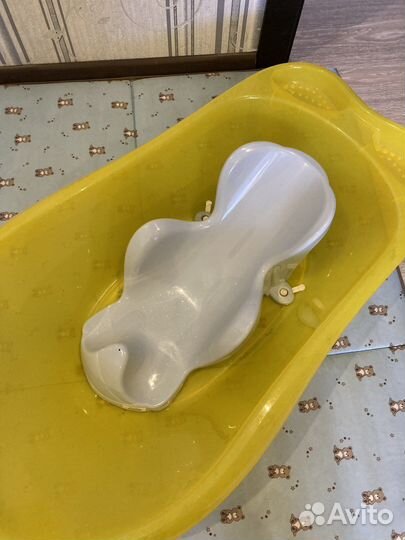 Ванночка для купания с горкой