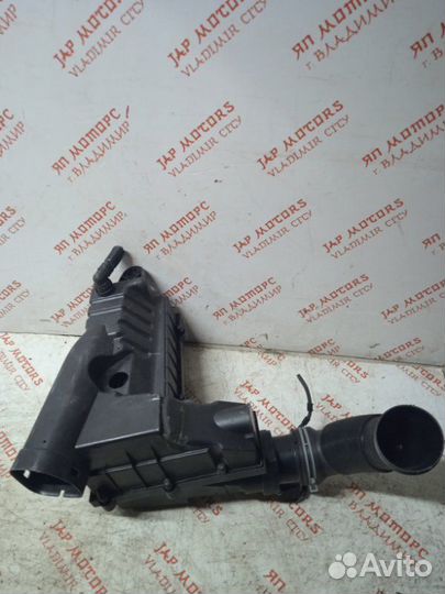 Корпус воздушного фильтра Volkswagen Passat Cc