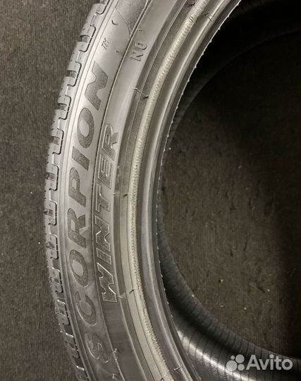 Pirelli Scorpion Winter 305/35 R21