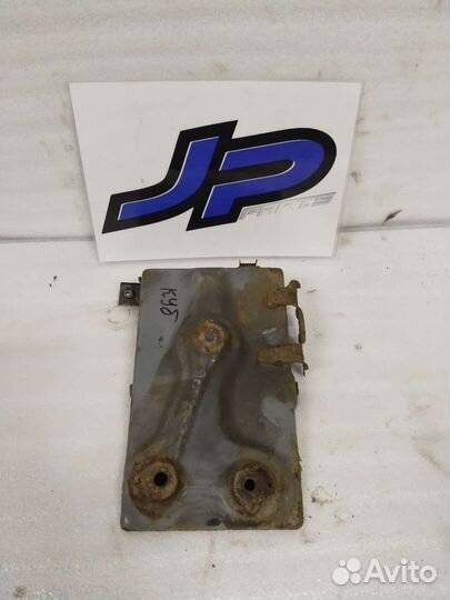 Площадка под аккумулятор nissan cube z10 2001