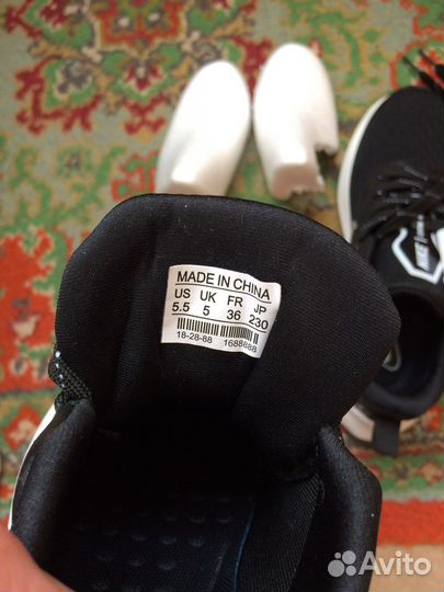 Кроссовки Nike
