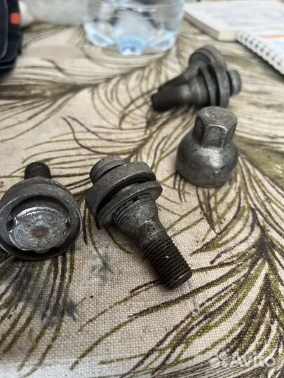 Секретки peugeot 206