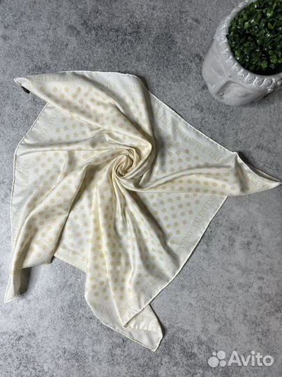 Шёлковый платок Valentino / Оригинал