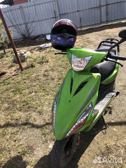 Скутер slash 150