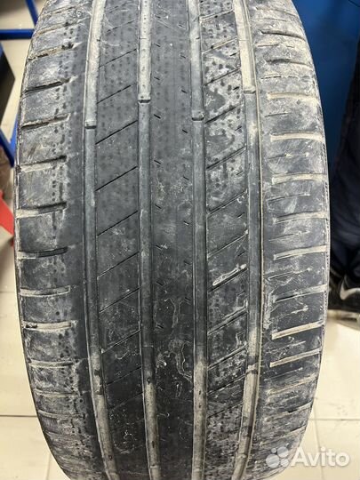 Jinyu YS82 275/45 R21