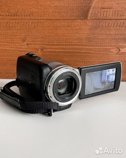 Цифровая видео камера, фотоаппарат Sony DCR SR 47