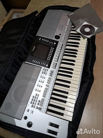 Синтезатор Yamaha PSR-S910