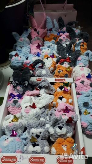 Игрушки вязанные, драконы,зайцы,коты,пчелки