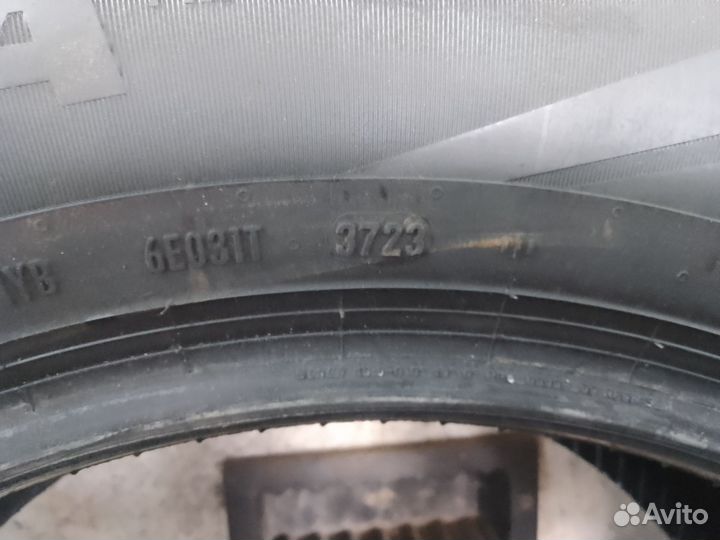 Pirelli Formula Ice FR 225/65 R17 106T