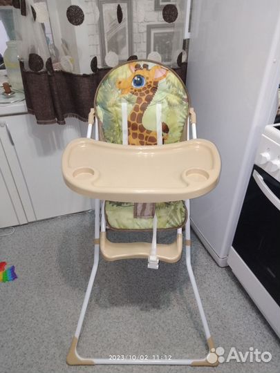 Стульчик для кормления