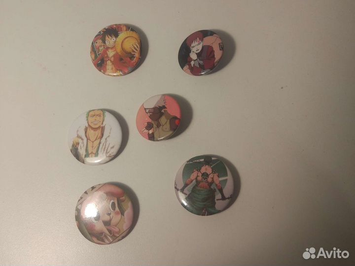 Значки с Ван пис и аниме Наруто