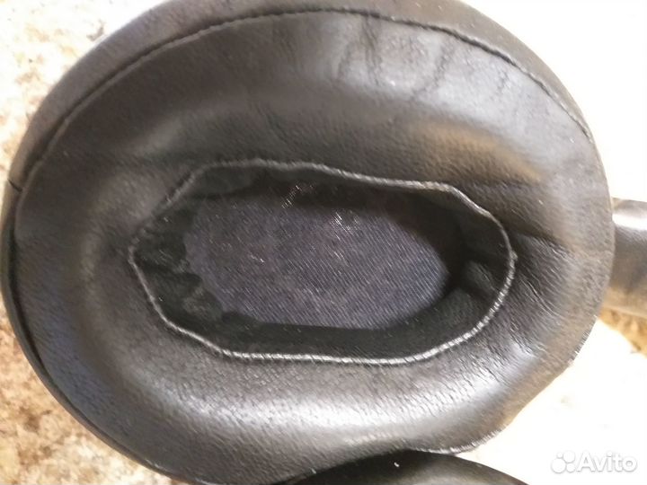 Проводные наушники