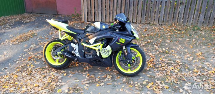 Suzuki gsx-r 600 k7