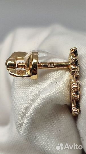 Золотые серьги с фианитом