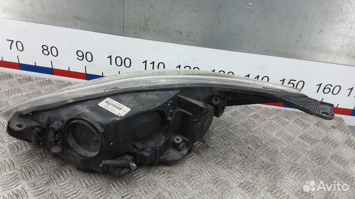 Фара Ford Focus 2 (2004-2011)