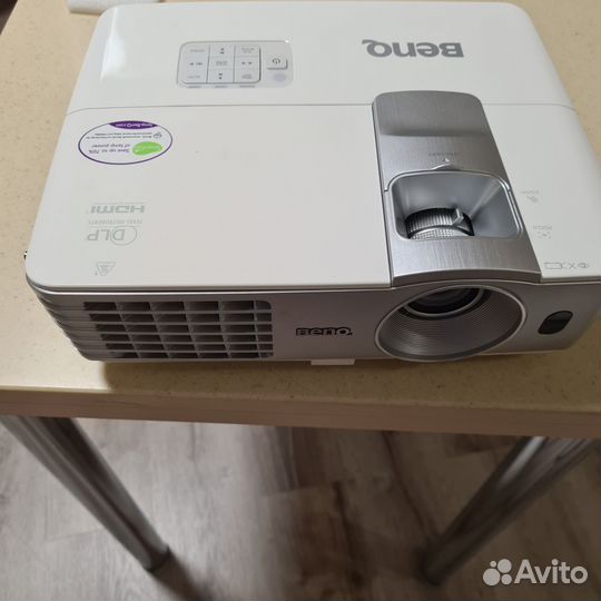 Проектор benq W1070