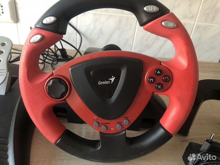 Игровой руль с педалями для Рs и Пк