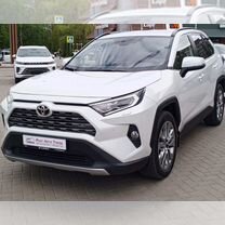 Toyota RAV4 2.0 CVT, 2021, 30 600 км, с пробегом, цена 3 350 000 руб.