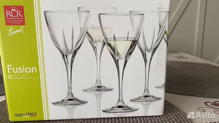 Набор бокалов для вина