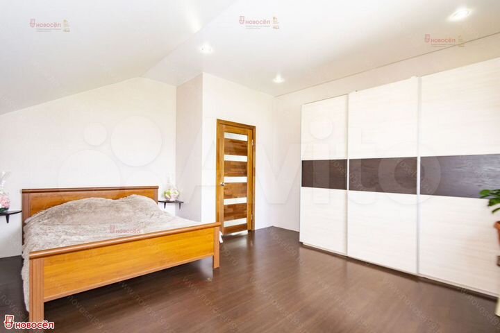 Коттедж 124 м² на участке 6 сот.