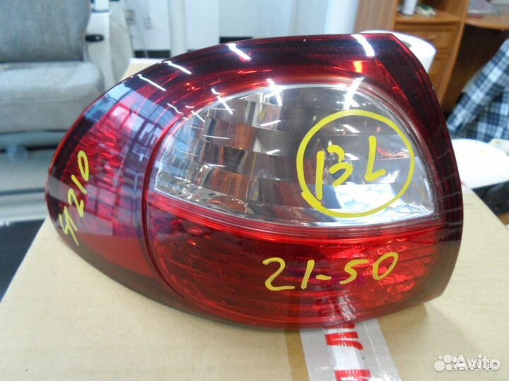 Фонарь левый задний 2150 Toyota Caldina