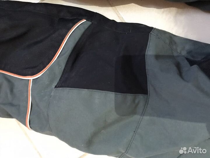 Мотоэкипировка косюм ktm powerwear, шлем Arai