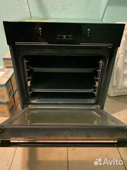 Электрический духовой шкаф Electrolux EOB3430COK